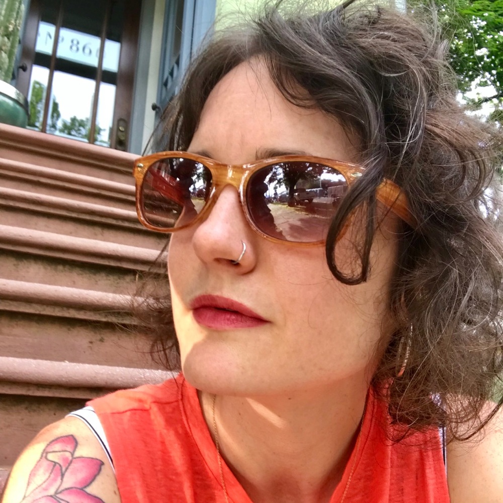 Meet your Posher, Ilana